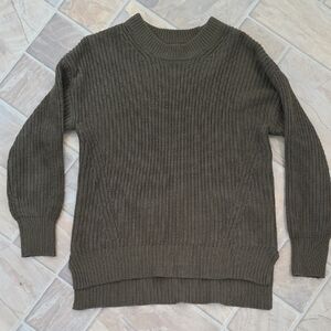 SO Womens Dark Green Crewneck Sweater